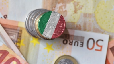 Italy OKs decree to speed up EU funds spending amid concerns from economists