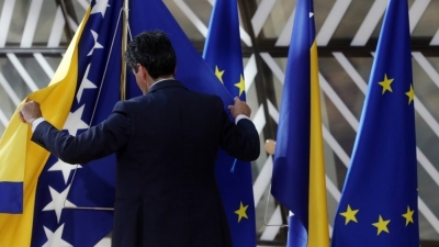 EU mulls how to proceed on Ukraine, Moldova, Bosnia and Herzegovina
