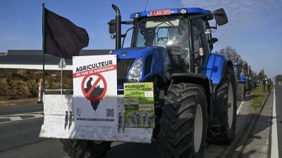 Farmers’ protests slowly spread to Belgium