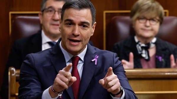 Spanish PM says opposition shares far-right’s ‘old-fashioned’ gender policy views