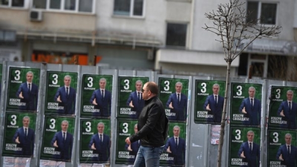 Pro-Russian Bulgarian party showing signs of crisis ahead of EU elections