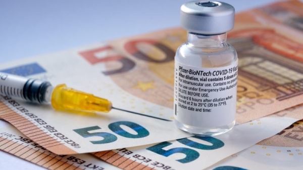 Poland asks Pfizer to renegotiate vaccine deal