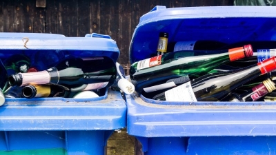 EU countries back looser reuse targets to cut packaging waste