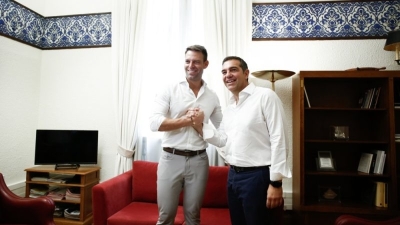 Greek left drags conservatives into same-sex marriage race