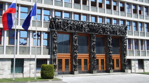 Slovenia’s parliament strikes down yet another devolution attempt