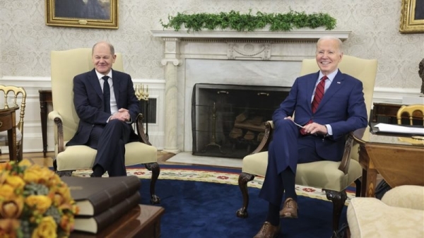 Biden, Scholz vow to punish Russia for war in Ukraine