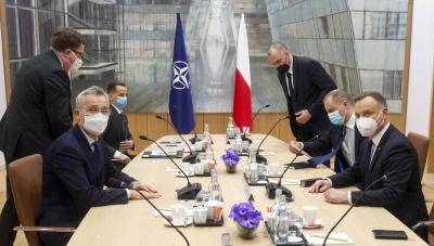 NATO Secretary General discusses Russian military build-up with President of Poland