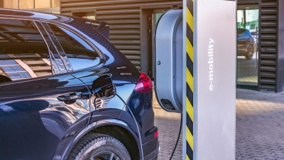 Slovenia passes law to accelerate e-mobility