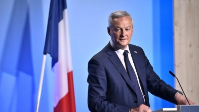 French economy minister promises drop in food prices for 2024