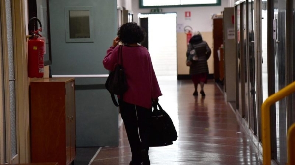 Teachers face bureaucracy, extra training when relocating within EU