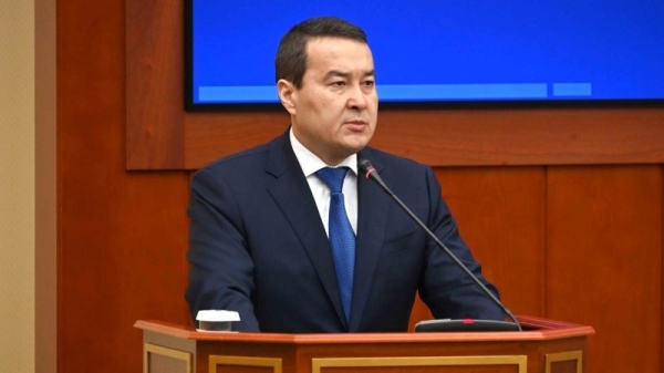 Kazakh PM Smailov keeps job after snap elections