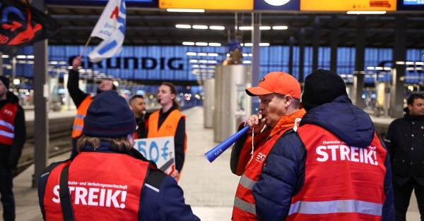 In inflation-hit Germany, massive strike over pay to cripple transport