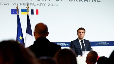 France’ Macron open to non-EU ammo purchases for Ukraine as Western leaders gather in Paris