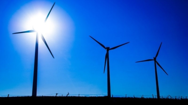 Wind energy sector at the crossroads