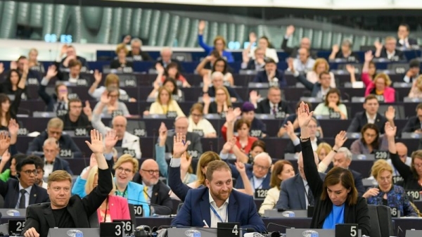 Bloom study lauds Left’s environmental record, lambasts right, centre in European Parliament