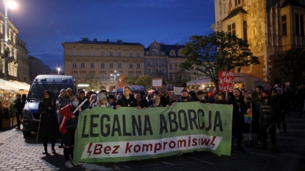 Poland delays abortion law discussion amid coalition disagreements